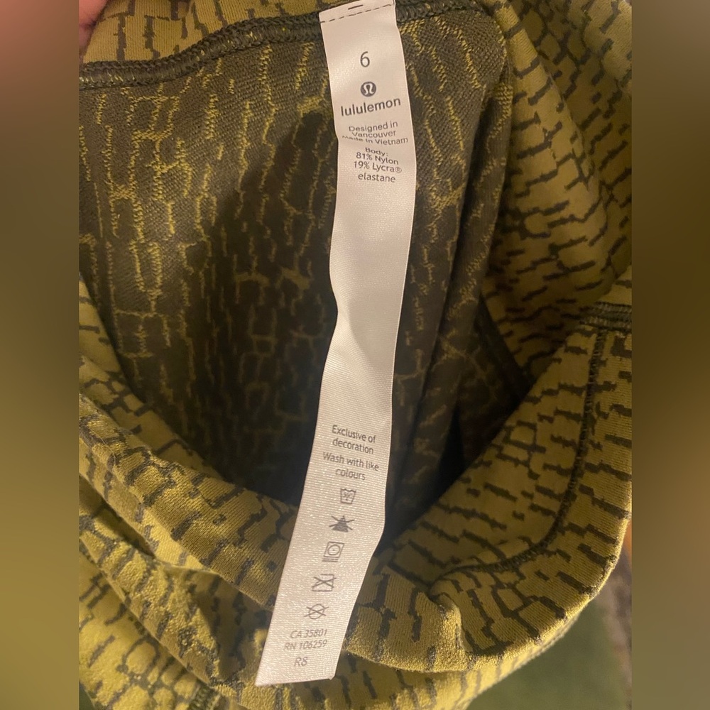 Lululemon Patterned Leggings - Picture 3 of 3